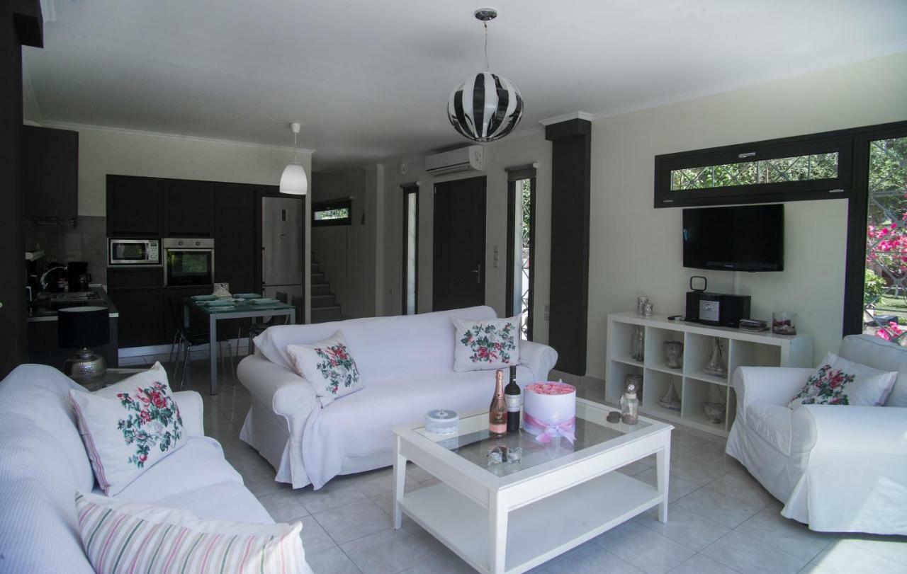 Villa Nicolas Платария Экстерьер фото